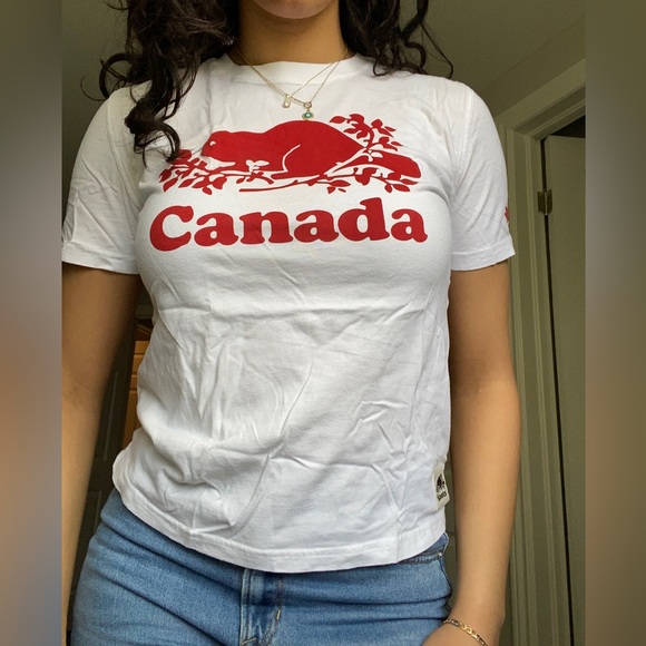 ROOTS white and red short sleeve-tee, size x-large youth, perfect condition - Picture 1 of 3